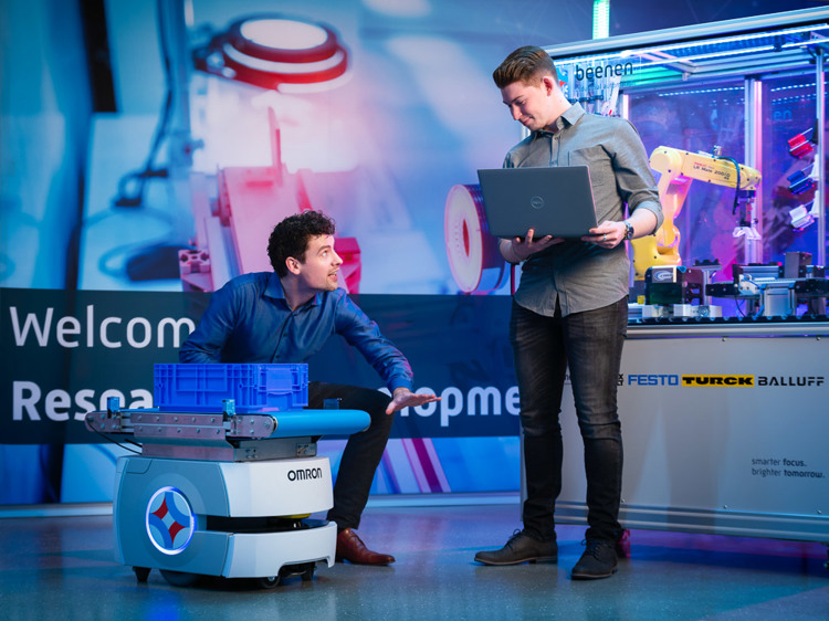 Autonomous Mobile Robot